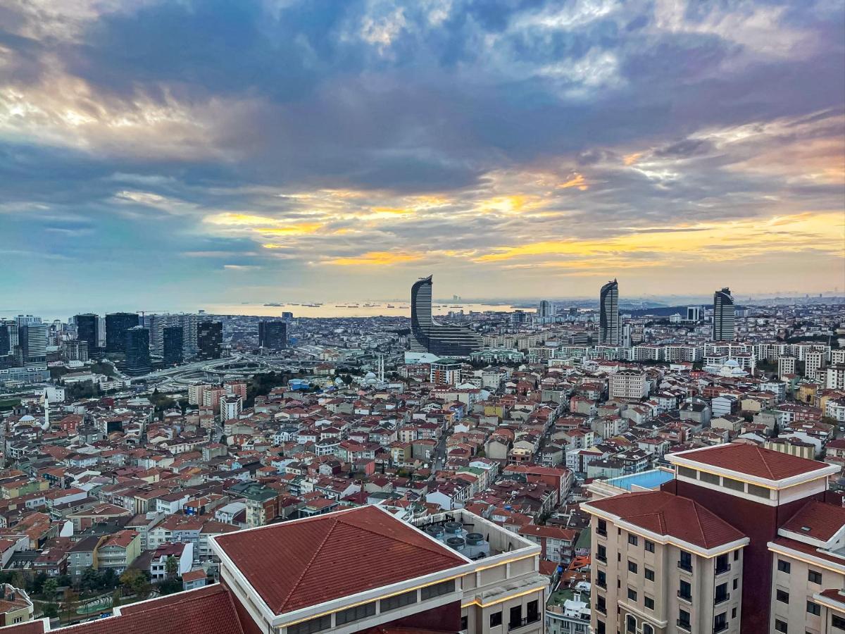 Emaar, Dinner At 102M With A View Of The Bosphorus Стамбул Екстер'єр фото